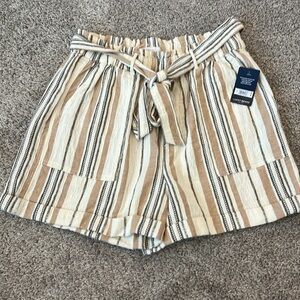 Lucky Brand High Waist Shorts - Beige and White Stripes